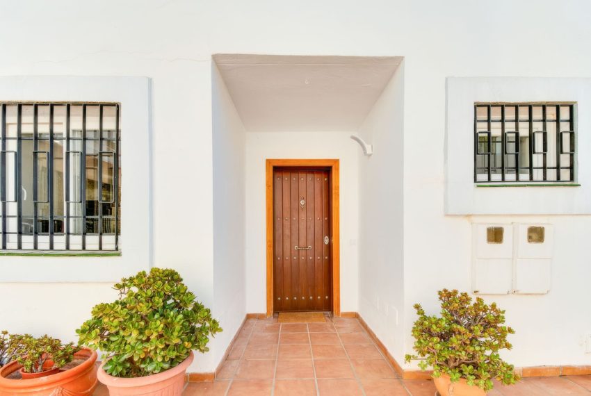 R4978900-Townhouse-For-Sale-Nueva-Andalucia-Terraced-3-Beds-87-Built-6