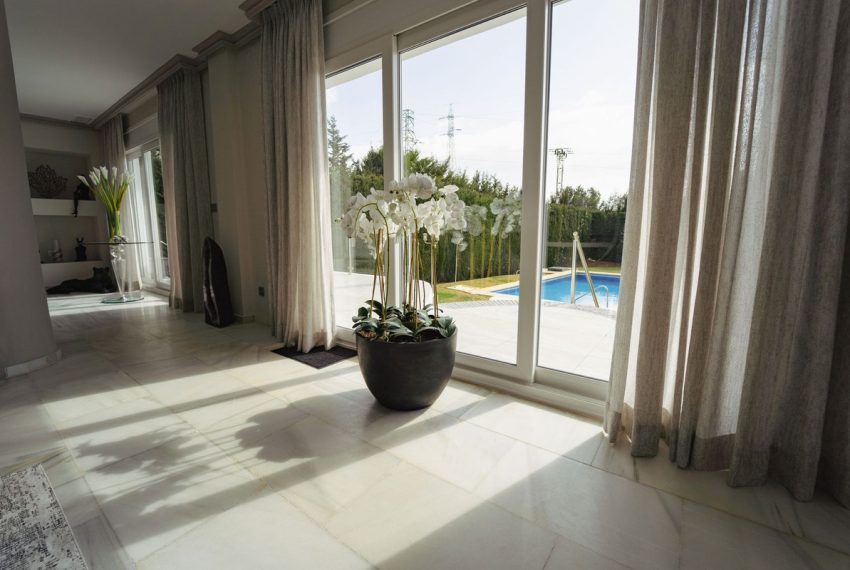 R4978924-Villa-For-Sale-Nagueles-Detached-6-Beds-395-Built-15