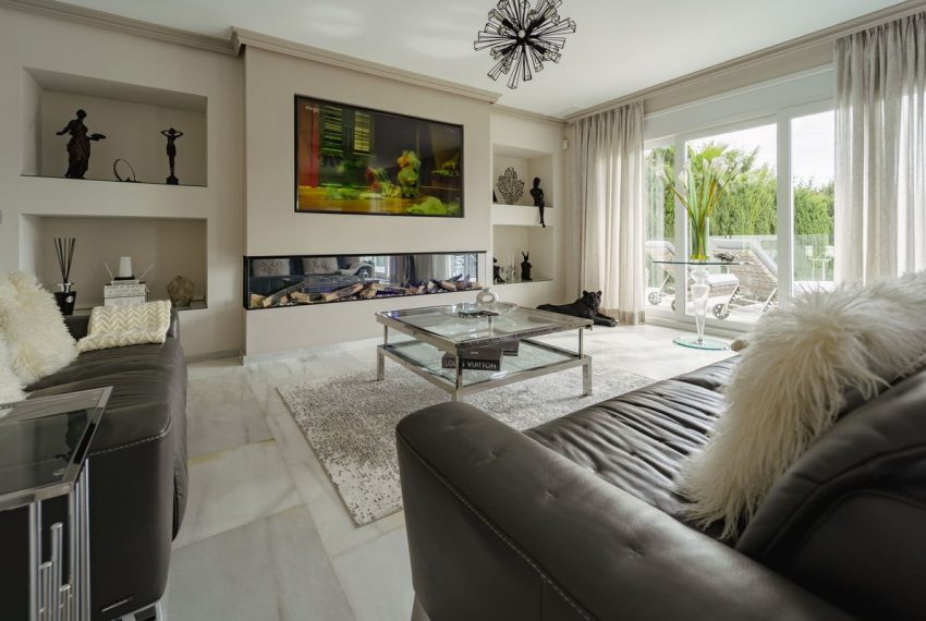 R4978924-Villa-For-Sale-Nagueles-Detached-6-Beds-395-Built-17