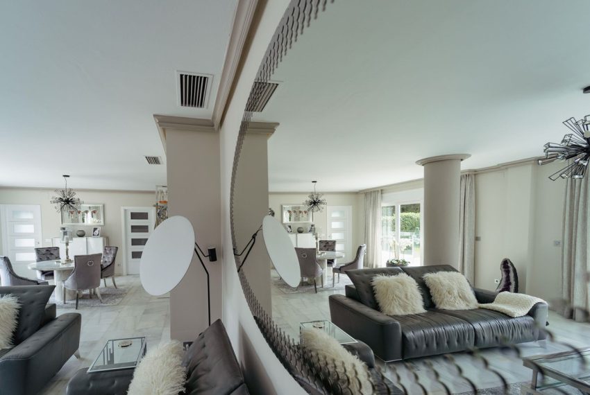 R4978924-Villa-For-Sale-Nagueles-Detached-6-Beds-395-Built-19