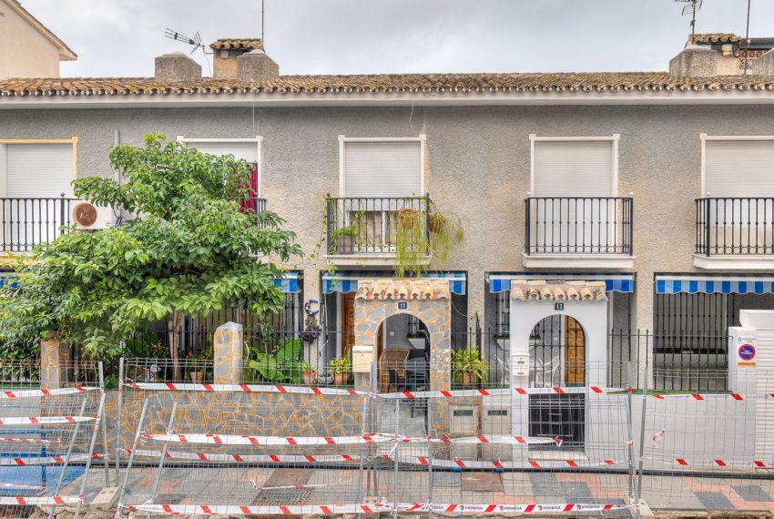R4978951-Villa-For-Sale-Mijas-Detached-5-Beds-152-Built