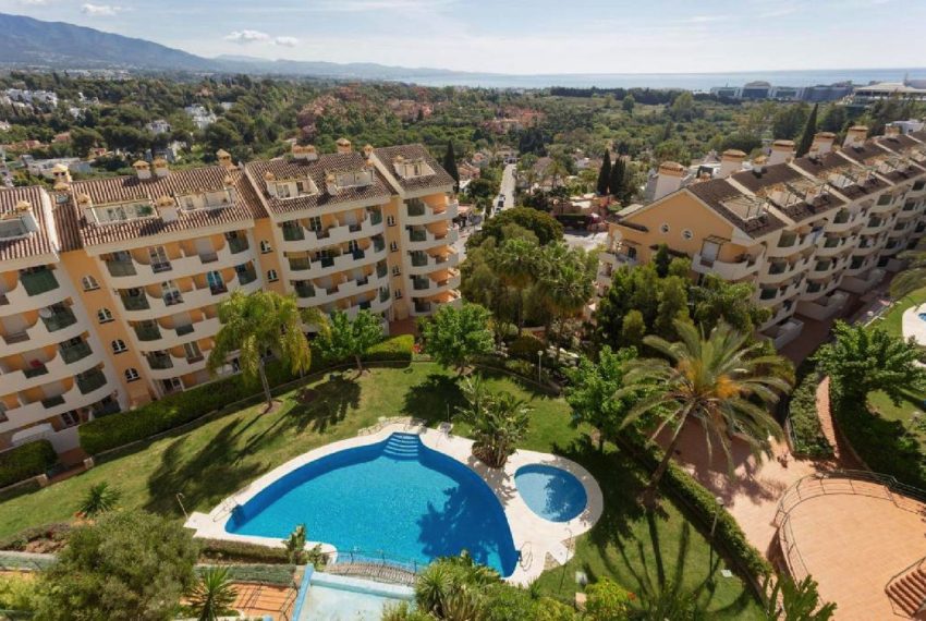 R4978987-Apartment-For-Sale-Nueva-Andalucia-Middle-Floor-2-Beds-131-Built-11