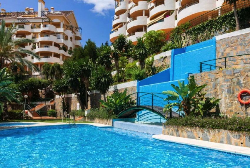 R4978987-Apartment-For-Sale-Nueva-Andalucia-Middle-Floor-2-Beds-131-Built