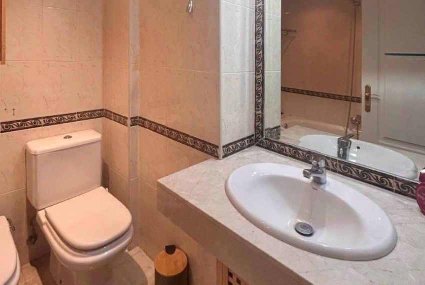 R4978987-Apartment-For-Sale-Nueva-Andalucia-Middle-Floor-2-Beds-131-Built-9
