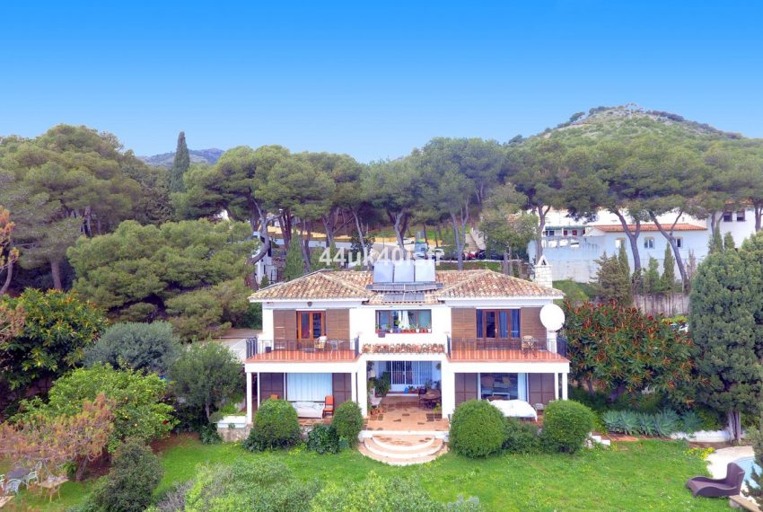 R4979593-Villa-For-Sale-Mijas-Detached-8-Beds-500-Built