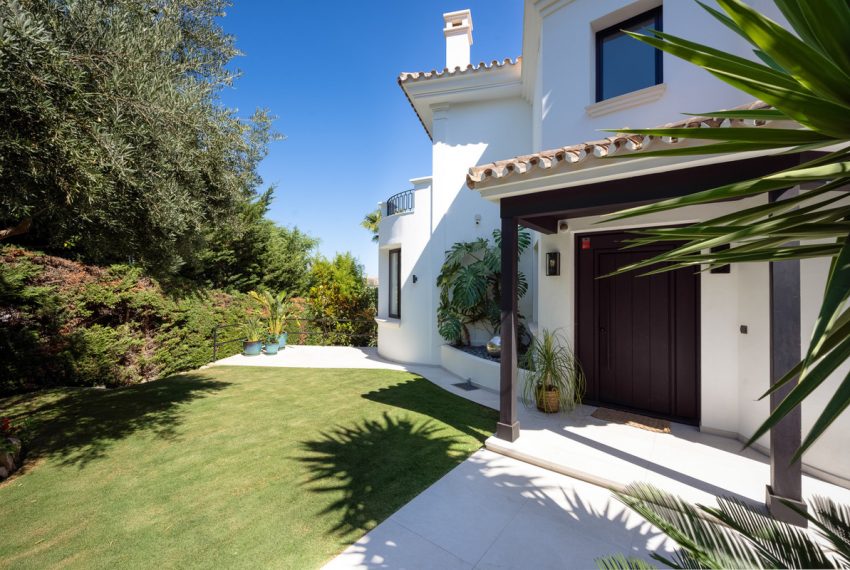R4979950-Villa-For-Sale-La-Quinta-Detached-5-Beds-303-Built-13