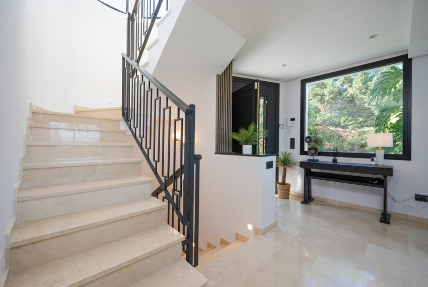 R4979950-Villa-For-Sale-La-Quinta-Detached-5-Beds-303-Built-19