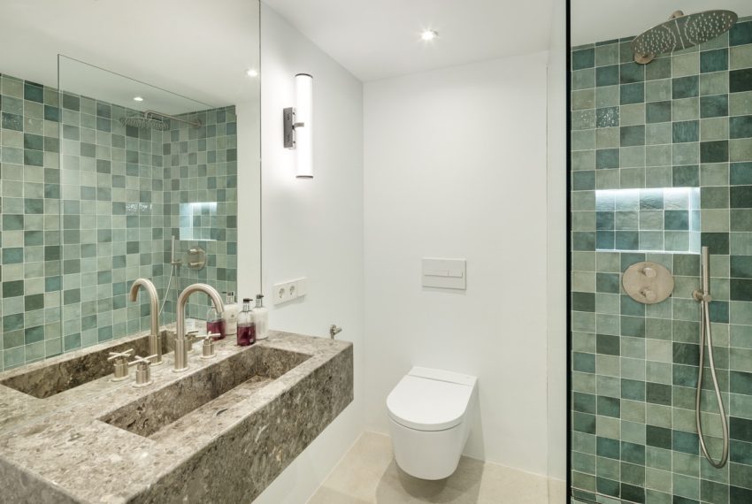 R4980067-Apartment-For-Sale-The-Golden-Mile-Middle-Floor-5-Beds-231-Built-14