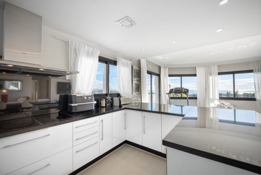 R4980073-Apartment-For-Sale-Marbella-Penthouse-3-Beds-150-Built-4