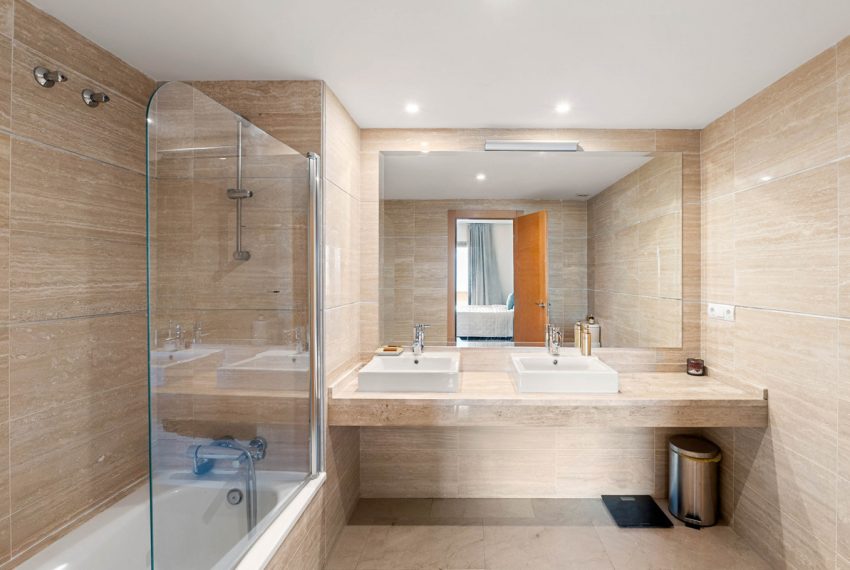R4980100-Apartment-For-Sale-Benahavis-Middle-Floor-2-Beds-118-Built-16