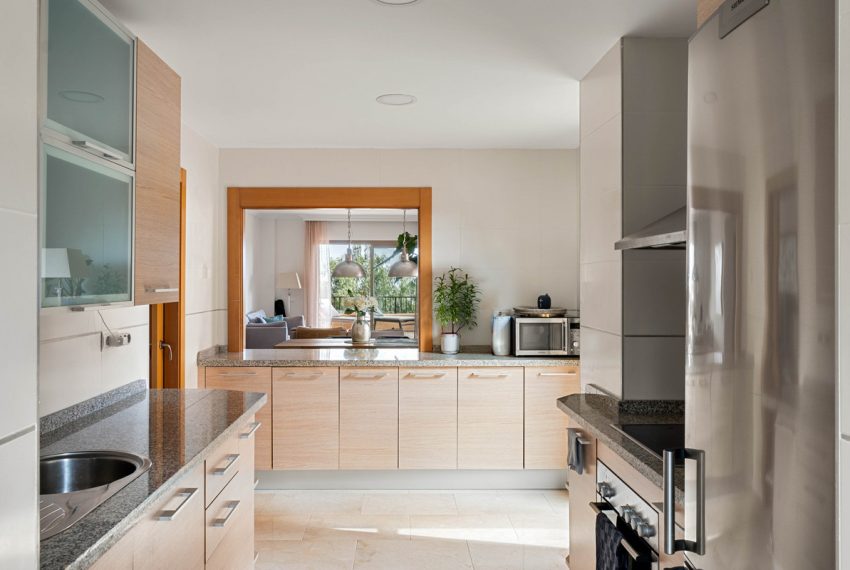 R4980100-Apartment-For-Sale-Benahavis-Middle-Floor-2-Beds-118-Built-8