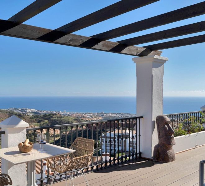 R4980841-Image 1-Penthouse - 2 Beds - 113 Built