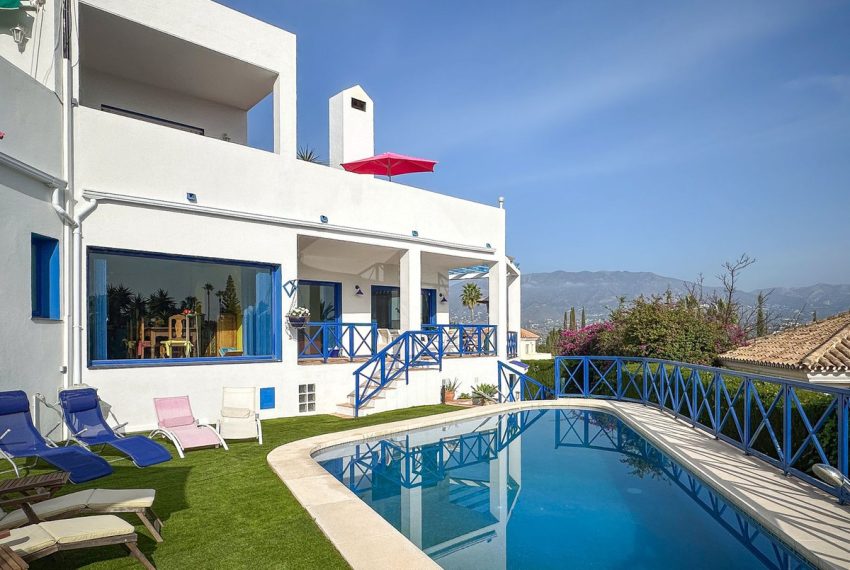 R4980937-Villa-For-Sale-Mijas-Costa-Detached-4-Beds-312-Built