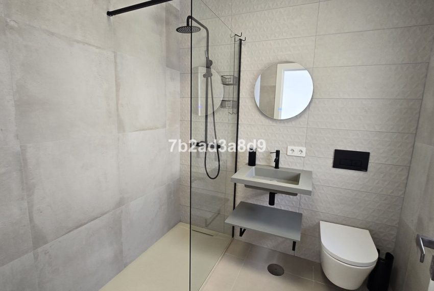 R4981120-Villa-For-Sale-Elviria-Detached-7-Beds-416-Built-12