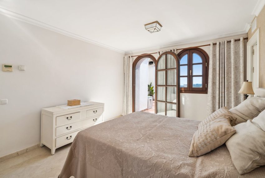 R4981267-Townhouse-For-Sale-La-Heredia-Terraced-3-Beds-152-Built-16