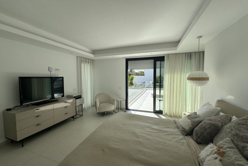 R4981324-Villa-For-Sale-Atalaya-Detached-6-Beds-417-Built-8
