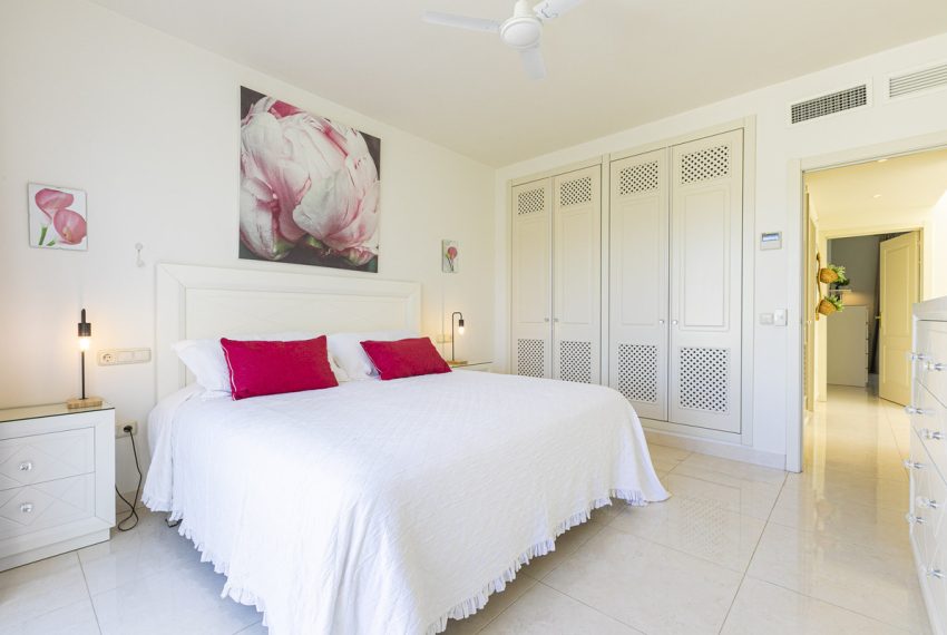 R4982365-Townhouse-For-Sale-Guadalmina-Alta-Terraced-4-Beds-195-Built-15