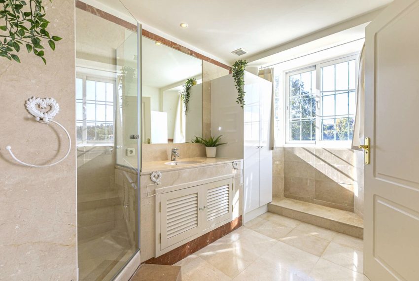 R4982365-Townhouse-For-Sale-Guadalmina-Alta-Terraced-4-Beds-195-Built-18