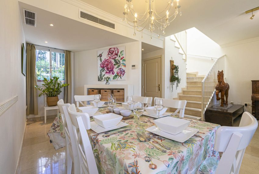 R4982365-Townhouse-For-Sale-Guadalmina-Alta-Terraced-4-Beds-195-Built-2