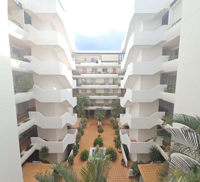 R4982707-Image 1-Middle Floor - 2 Beds - 120 Built
