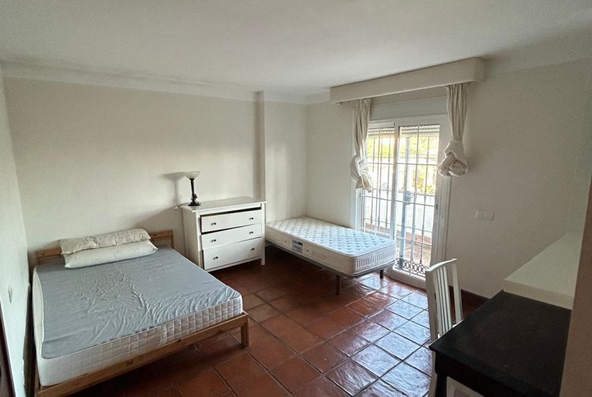 R4986469-Townhouse-For-Sale-San-Pedro-de-Alcantara-Semi-Detached-4-Beds-440-Built-12