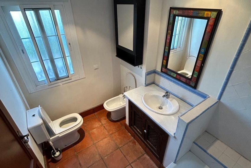 R4986469-Townhouse-For-Sale-San-Pedro-de-Alcantara-Semi-Detached-4-Beds-440-Built-13