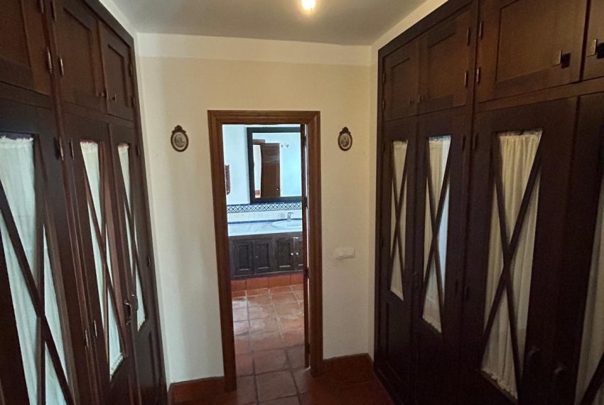 R4986469-Townhouse-For-Sale-San-Pedro-de-Alcantara-Semi-Detached-4-Beds-440-Built-15