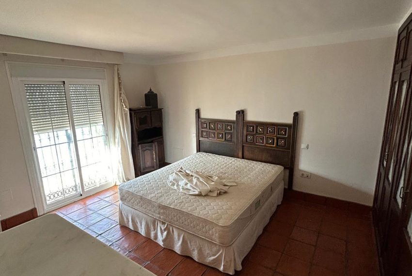 R4986469-Townhouse-For-Sale-San-Pedro-de-Alcantara-Semi-Detached-4-Beds-440-Built-3