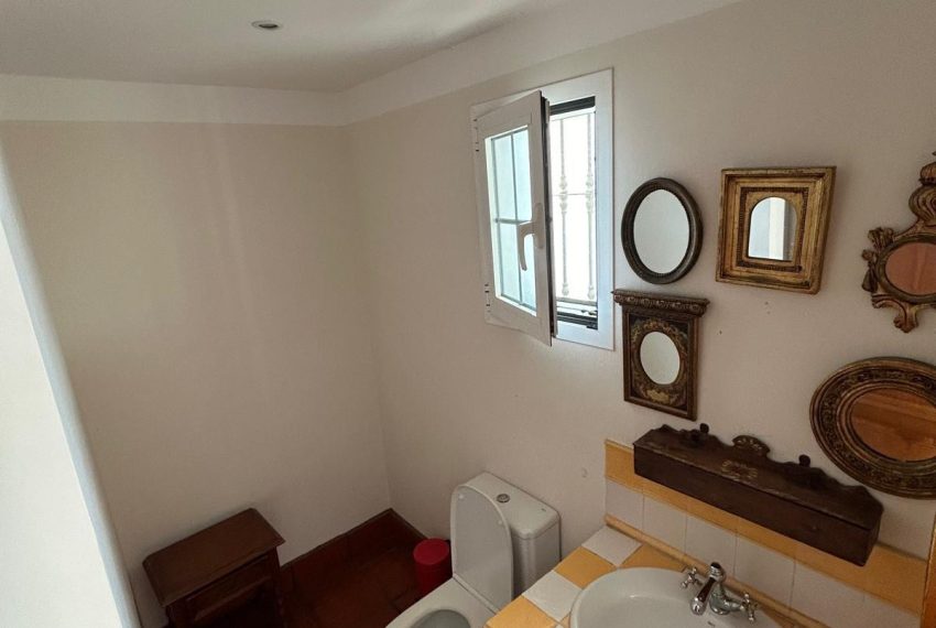 R4986469-Townhouse-For-Sale-San-Pedro-de-Alcantara-Semi-Detached-4-Beds-440-Built-6