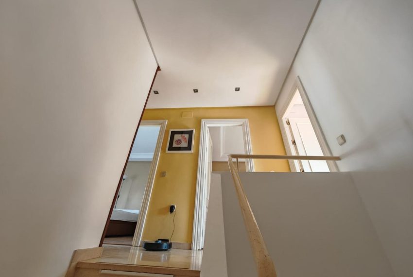 R4986472-Villa-For-Sale-Estepona-Semi-Detached-3-Beds-130-Built-18