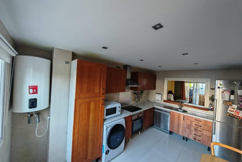 R4986472-Villa-For-Sale-Estepona-Semi-Detached-3-Beds-130-Built-6