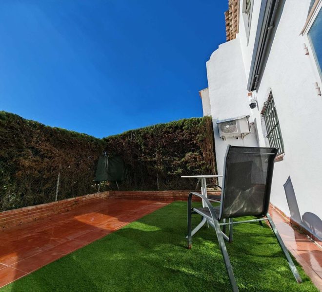 R4986472-Image 1-Semi Detached - 3 Beds - 130 Built