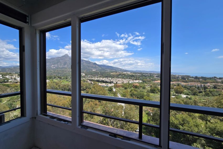 R4986688-Apartment-For-Sale-Nueva-Andalucia-Penthouse-1-Beds-35-Built-4