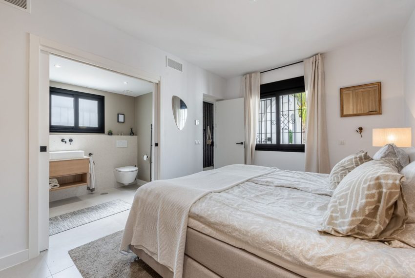 R4986733-Apartment-For-Sale-Nueva-Andalucia-Penthouse-2-Beds-154-Built-17