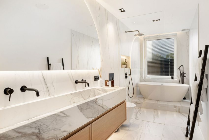 R4987354-Townhouse-For-Sale-The-Golden-Mile-Terraced-4-Beds-389-Built-11