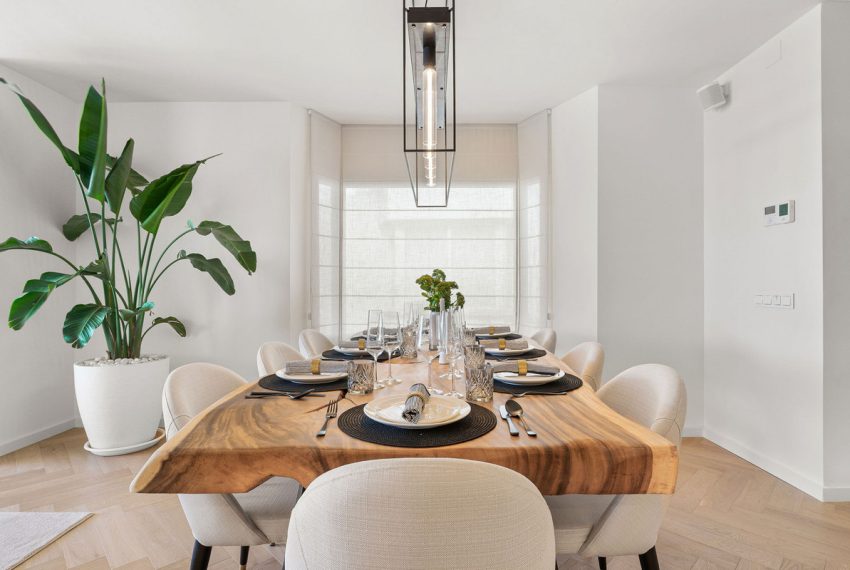 R4987354-Townhouse-For-Sale-The-Golden-Mile-Terraced-4-Beds-389-Built-4