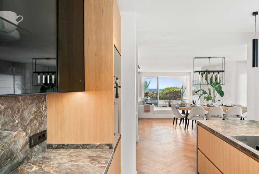 R4987354-Townhouse-For-Sale-The-Golden-Mile-Terraced-4-Beds-389-Built-8