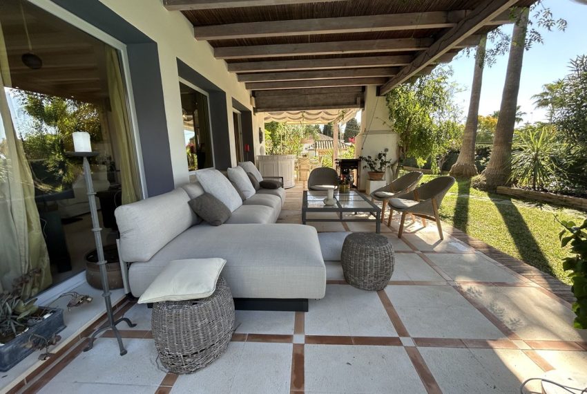 R4988344-Villa-For-Sale-Nagueles-Detached-3-Beds-300-Built-7