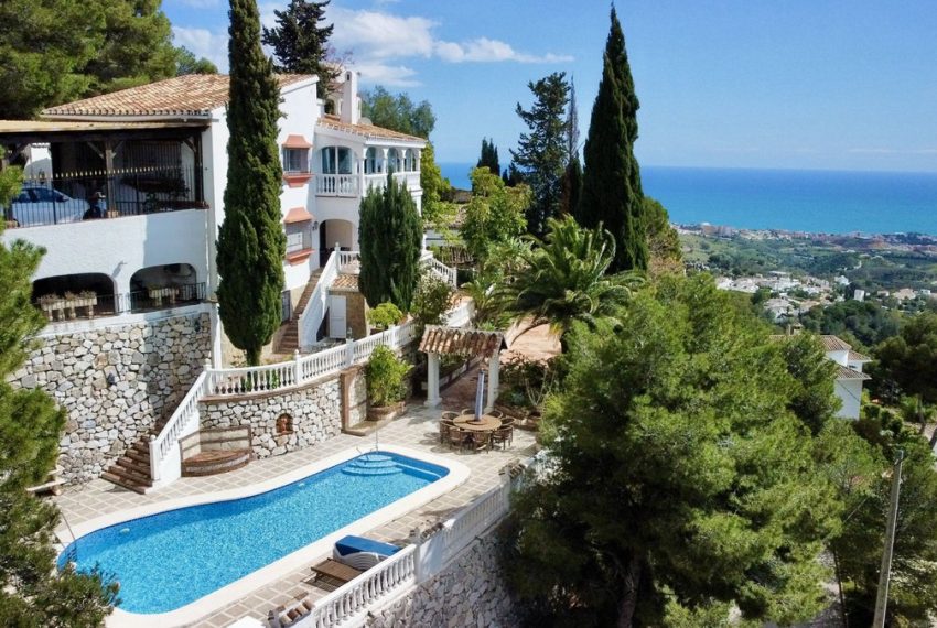 R4988371-Villa-For-Sale-Mijas-Detached-6-Beds-468-Built