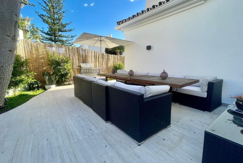 R4988626-Villa-For-Sale-Guadalmina-Alta-Detached-5-Beds-333-Built-9