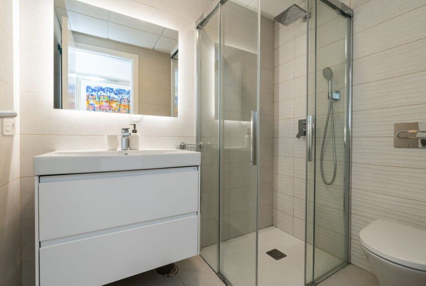 R4988680-Apartment-For-Sale-Elviria-Penthouse-3-Beds-117-Built-18
