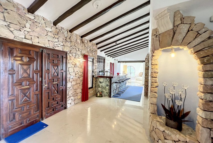 R4988920-Villa-For-Sale-Mijas-Detached-4-Beds-443-Built-3
