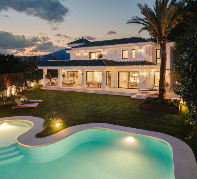 R4989238-Image 1-Detached - 5 Beds - 290 Built