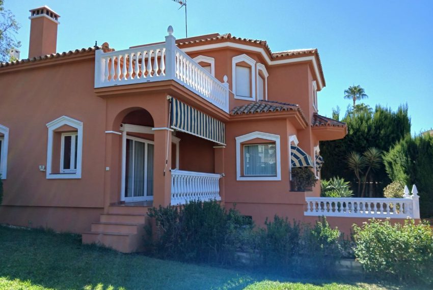 R4989541-Villa-For-Sale-Mijas-Detached-5-Beds-308-Built