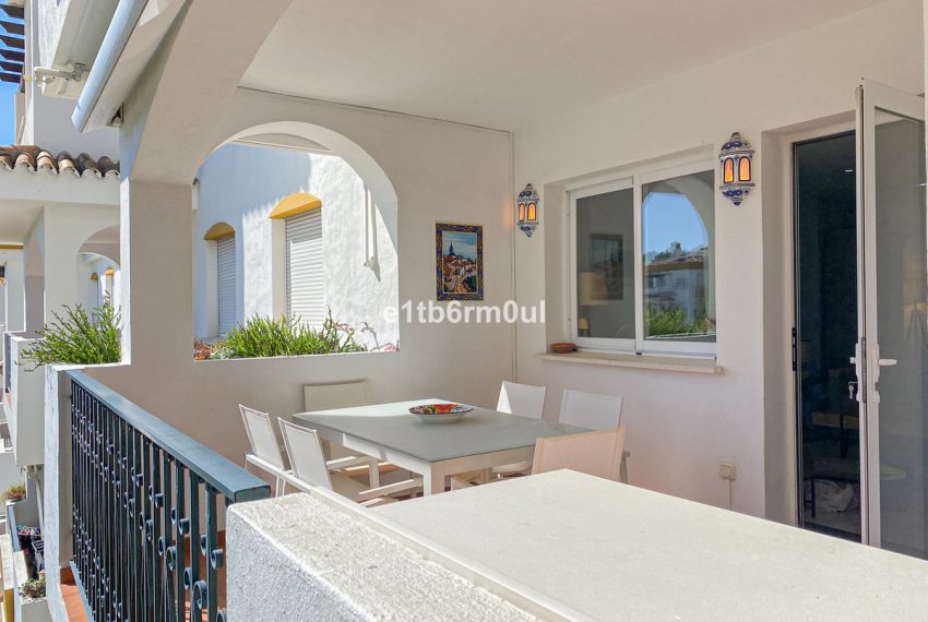 R4989946-Apartment-For-Sale-The-Golden-Mile-Middle-Floor-2-Beds-73-Built-3