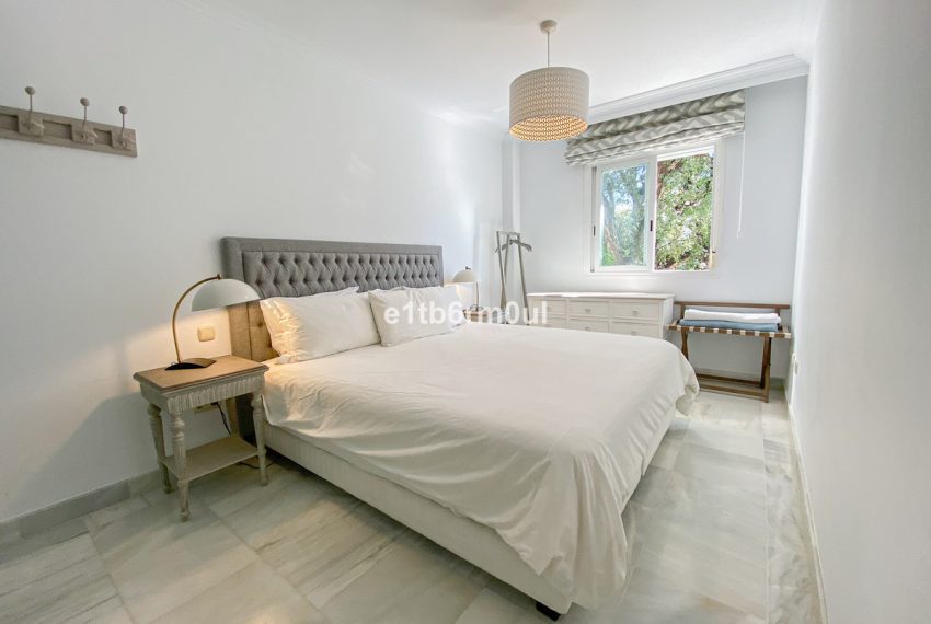 R4989946-Apartment-For-Sale-The-Golden-Mile-Middle-Floor-2-Beds-73-Built-6