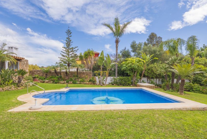 R4990192-Villa-For-Sale-Las-Chapas-Detached-3-Beds-158-Built-1