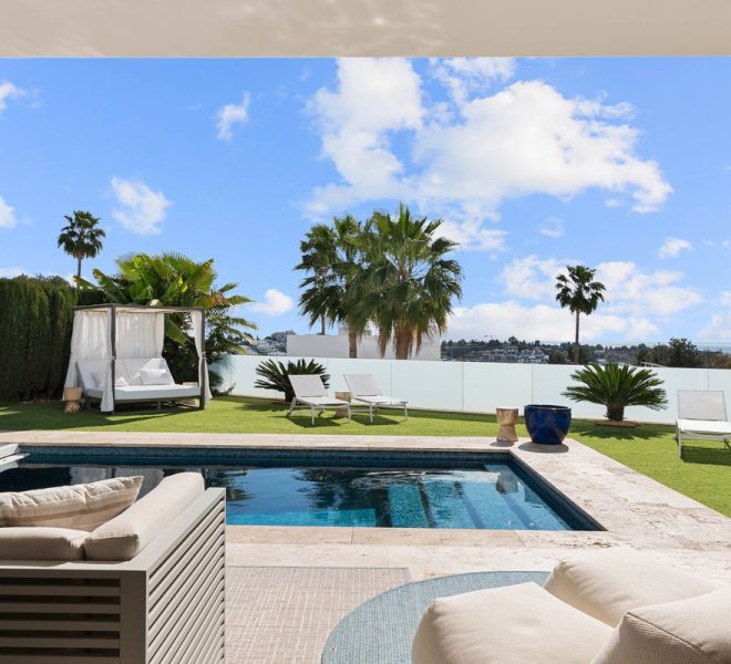 R4991011-Image 1-Detached - 5 Beds - 376 Built