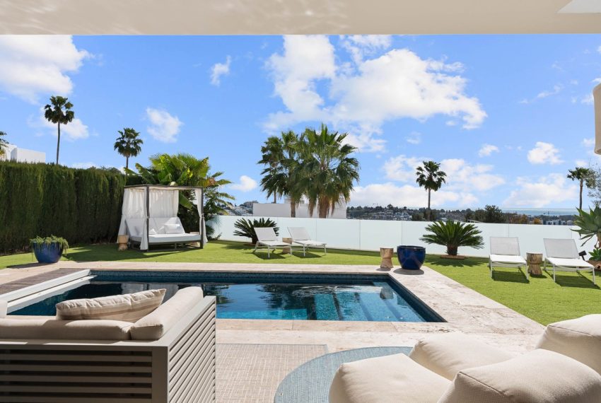 R4991011-Villa-For-Sale-El-Paraiso-Detached-5-Beds-376-Built