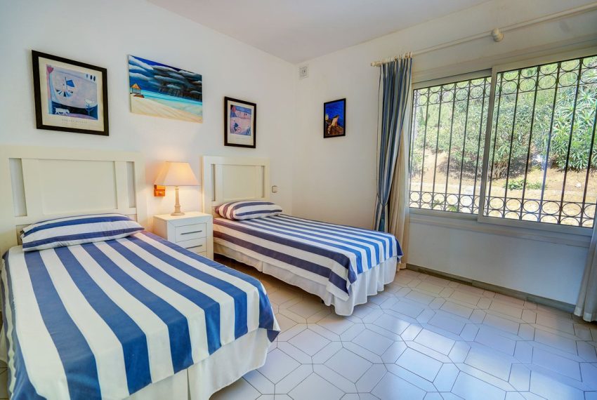 R4991050-Villa-For-Sale-Miraflores-Semi-Detached-3-Beds-170-Built-18